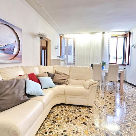 Venice Life Екстер'єр фото